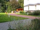 Weg zum Gartenh�uschen